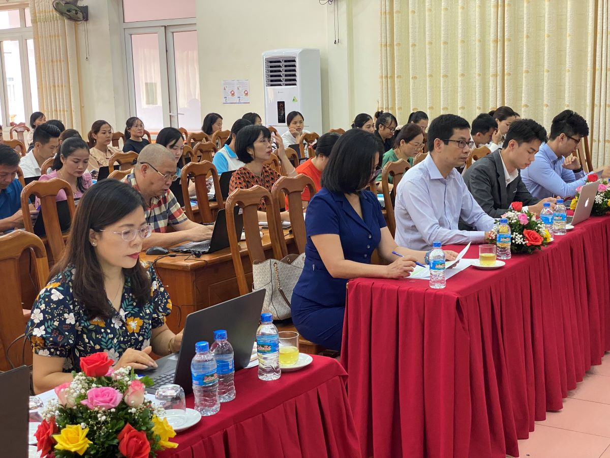 Hội nghị tập huấn đào tạo phát triển nguồn nhân lực TMĐT tỉnh Cao Bằng năm 2023